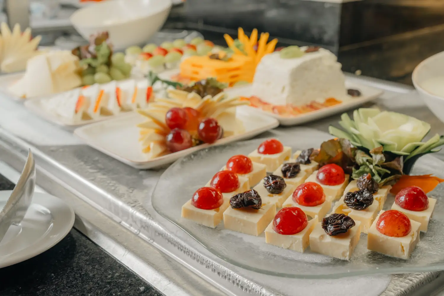 SI Resorts Marina & Villas — The Dugout Food Display 12